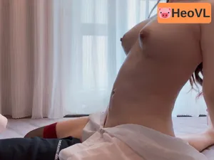 Phang người tình trung vú trắng tròn